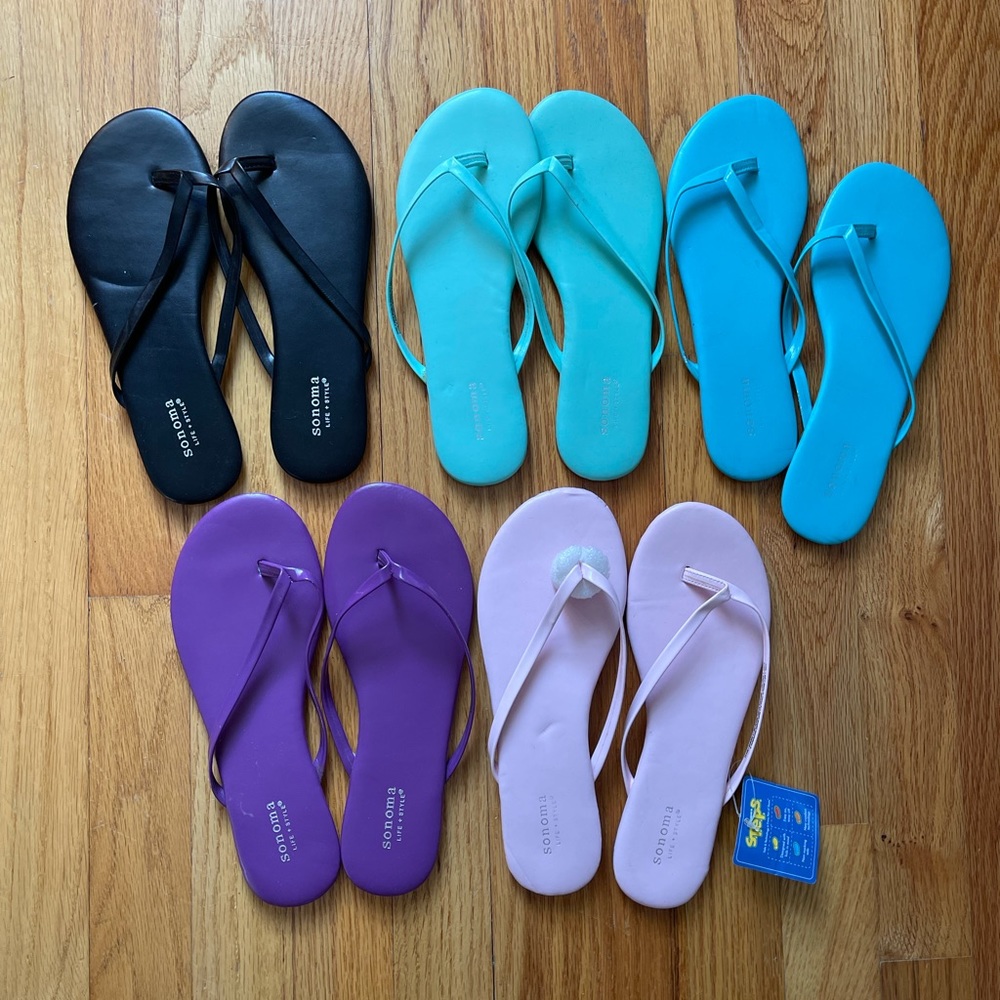 EXCELLENT Used Condition Set of Sonoma Sandals